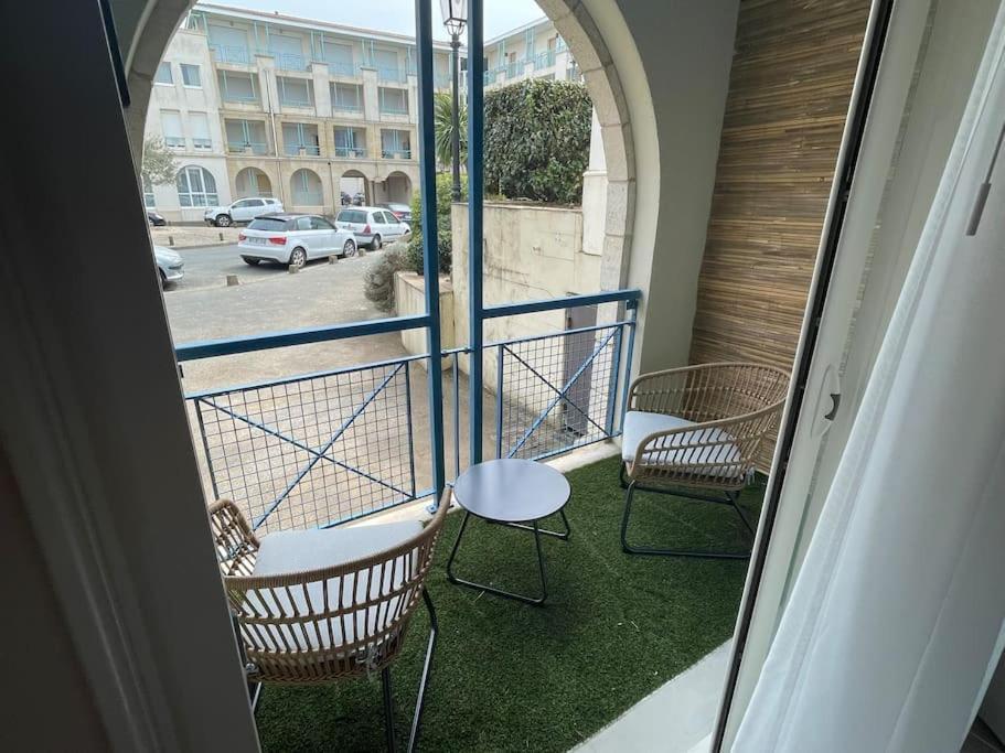 Le Bel Iris - Acces Direct Plage Apartamento Châtelaillon-Plage Exterior foto